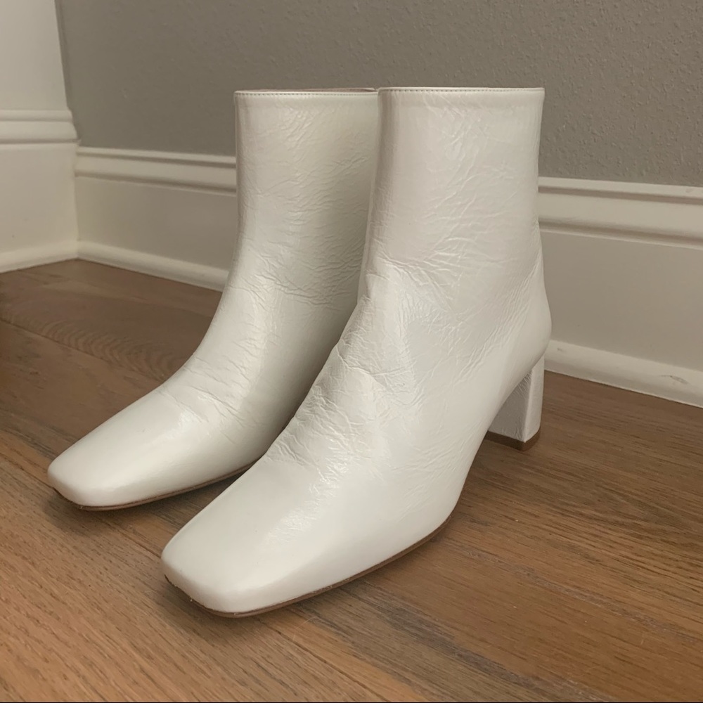 Stuart Weitzman white booties leather